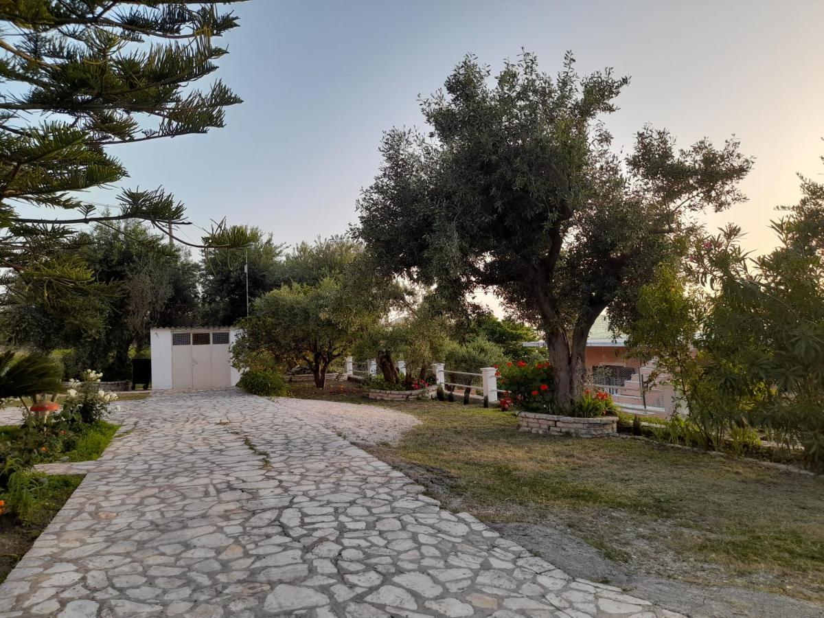 Angelos Apartment's * Arillas (Corfu)